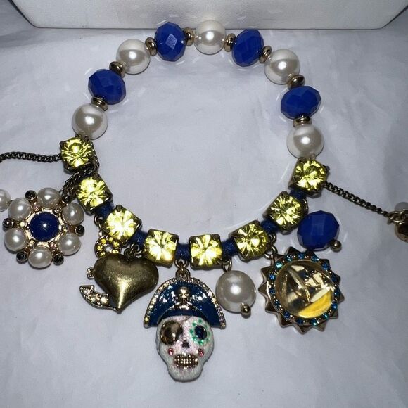 Betsey Johnson Ship Shape Layered Charm Necklace and Bracelet Set - Picture 4 of 14